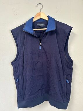 Arnold Palmer Men's Navy Blue Zip-Up Sweater Vest
